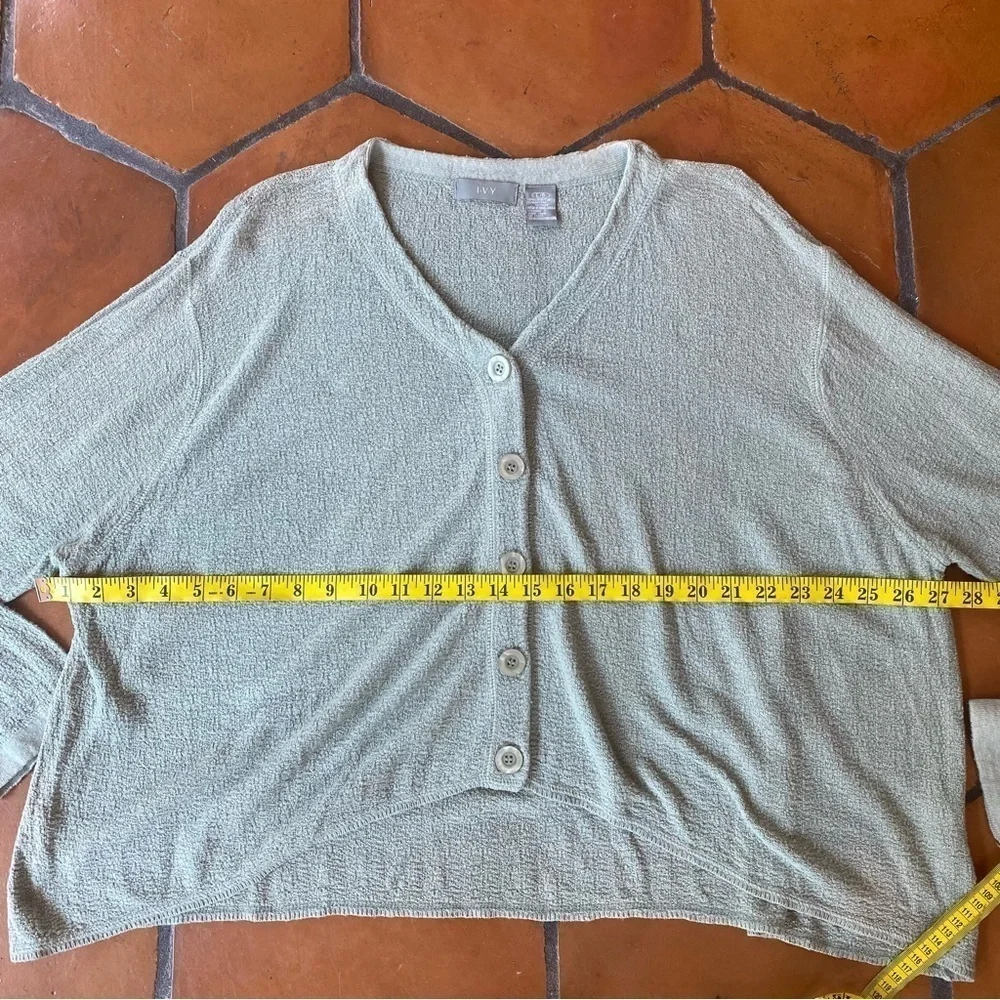 Ivy Clothing Women's Linen V Neck Button Front Lagenlook Blouse Size Large L - Picture 5 of 6